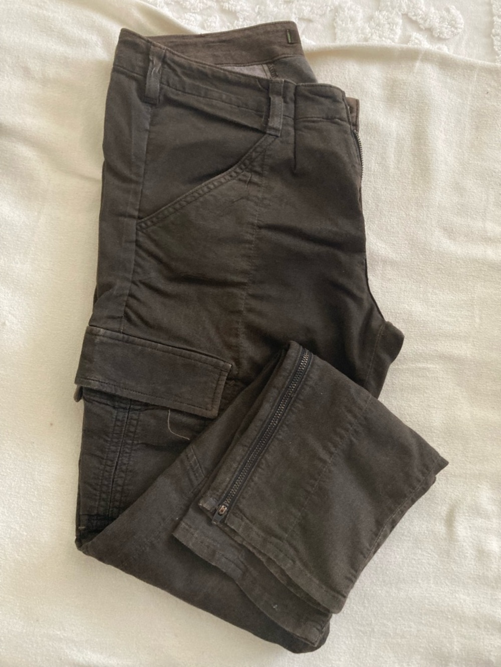 J Brand Men's Cargo Pants in Dark Brown
